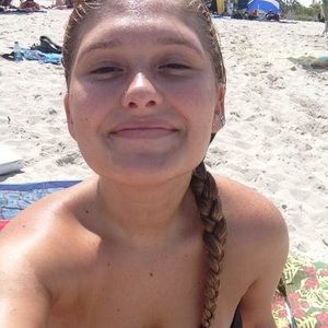 Meet your Posher, Jillian